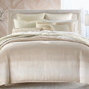 Hotel Collection Ikat Stripe duvet, King beige brand new